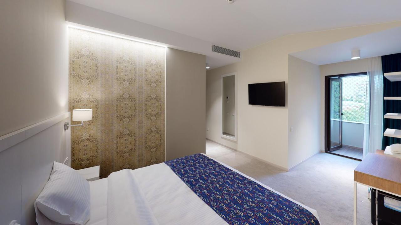 Epigraph Design Kosher Hotel تبليسي المظهر الخارجي الصورة